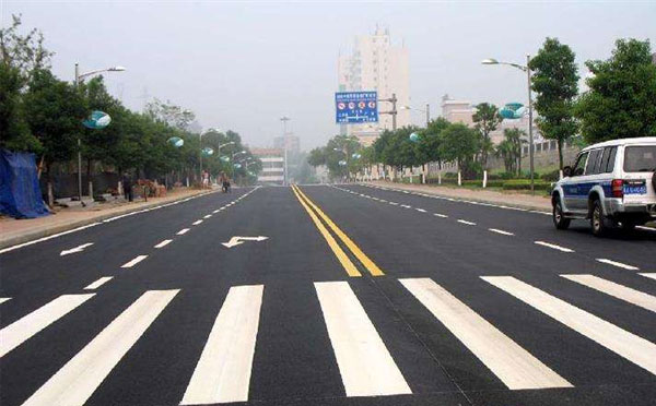 德令哈标线涂料在德令哈环氧地坪项目中的选择与应用