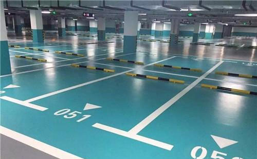 德令哈德令哈环氧地坪中涂：构筑坚固地面的关键环节